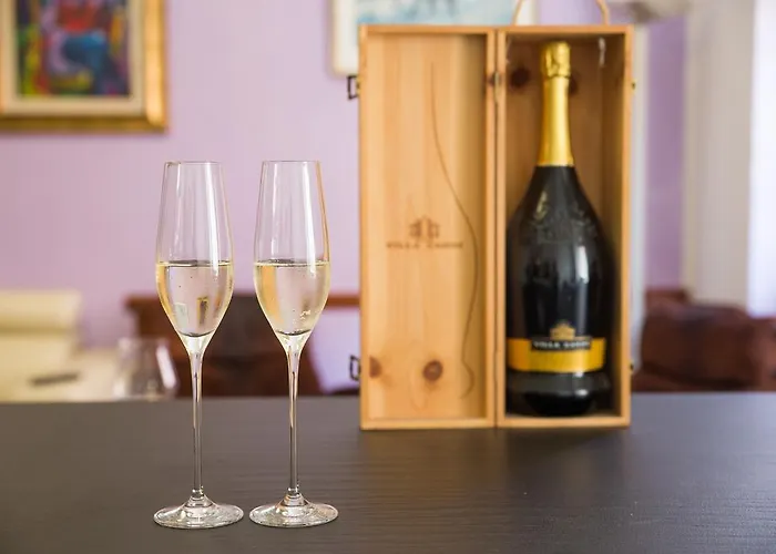 Domus Regis Bed & Breakfast